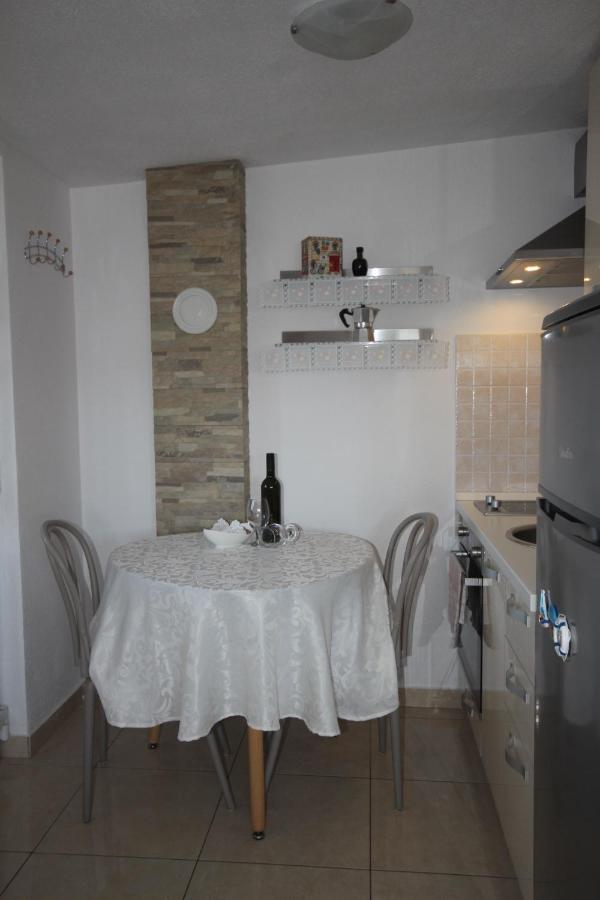 Apartmani Marijana Lozovac Exteriör bild